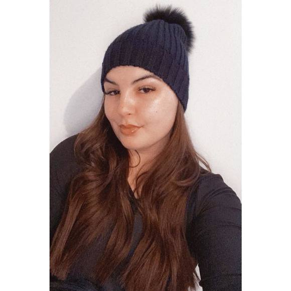 Meet your Posher, Shylah - Picture 1 of 1